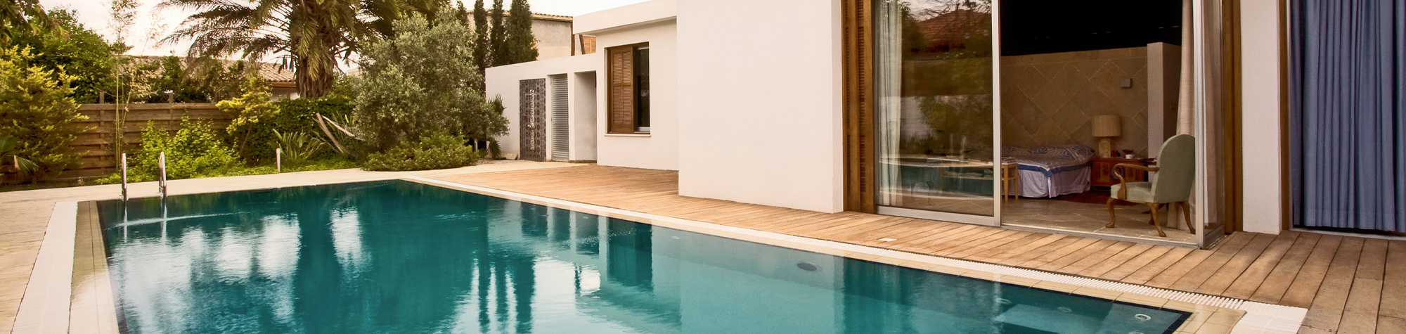 How Swimming Pools Affect Your Homeowners Policy